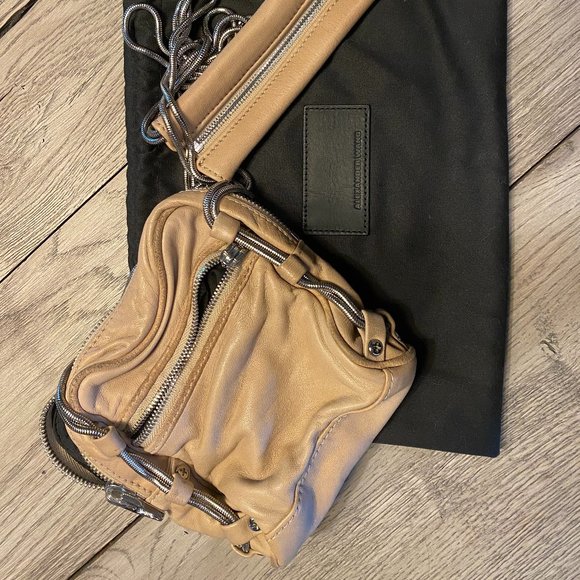Authentic Alexander Wang Mini Brenda 100% Lambskin Bag- DISCOUNT - Picture 1 of 5